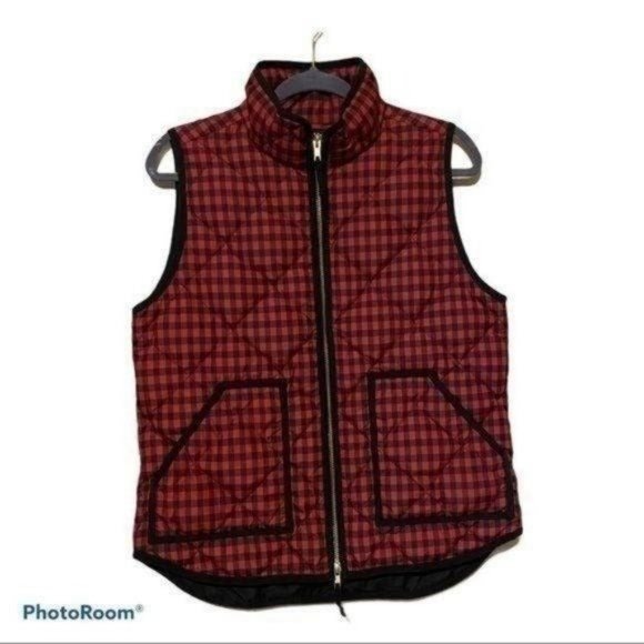 J. Crew Jackets & Blazers - J. Crew Plaid Red & Black Zip Up Vest Womens Size Medium